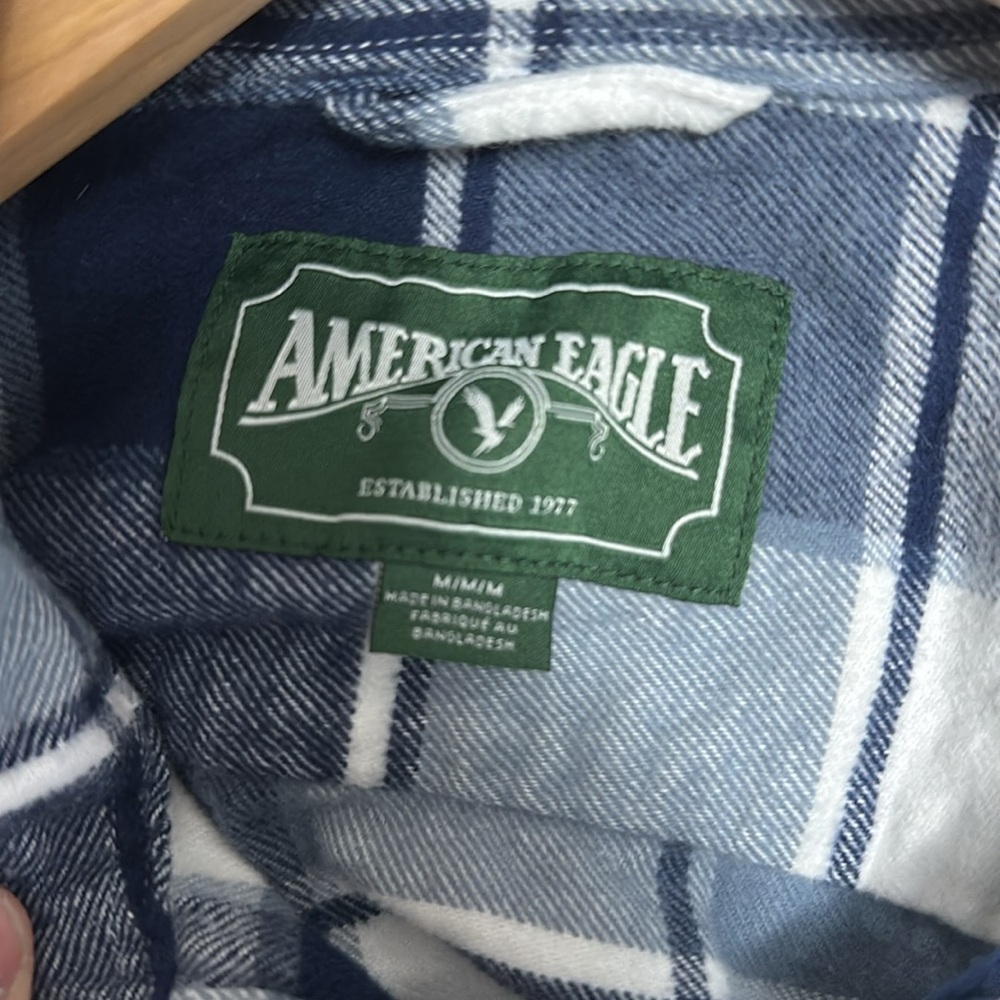 American Eagle Plaid Flannel Button Down Shirt - Picture 2 of 4